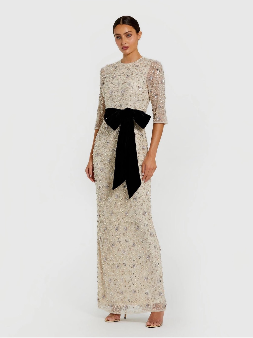 Mac Duggal 94166 Ivory Embellished Evening Gown With Velvet Bow Size 4 Nwt